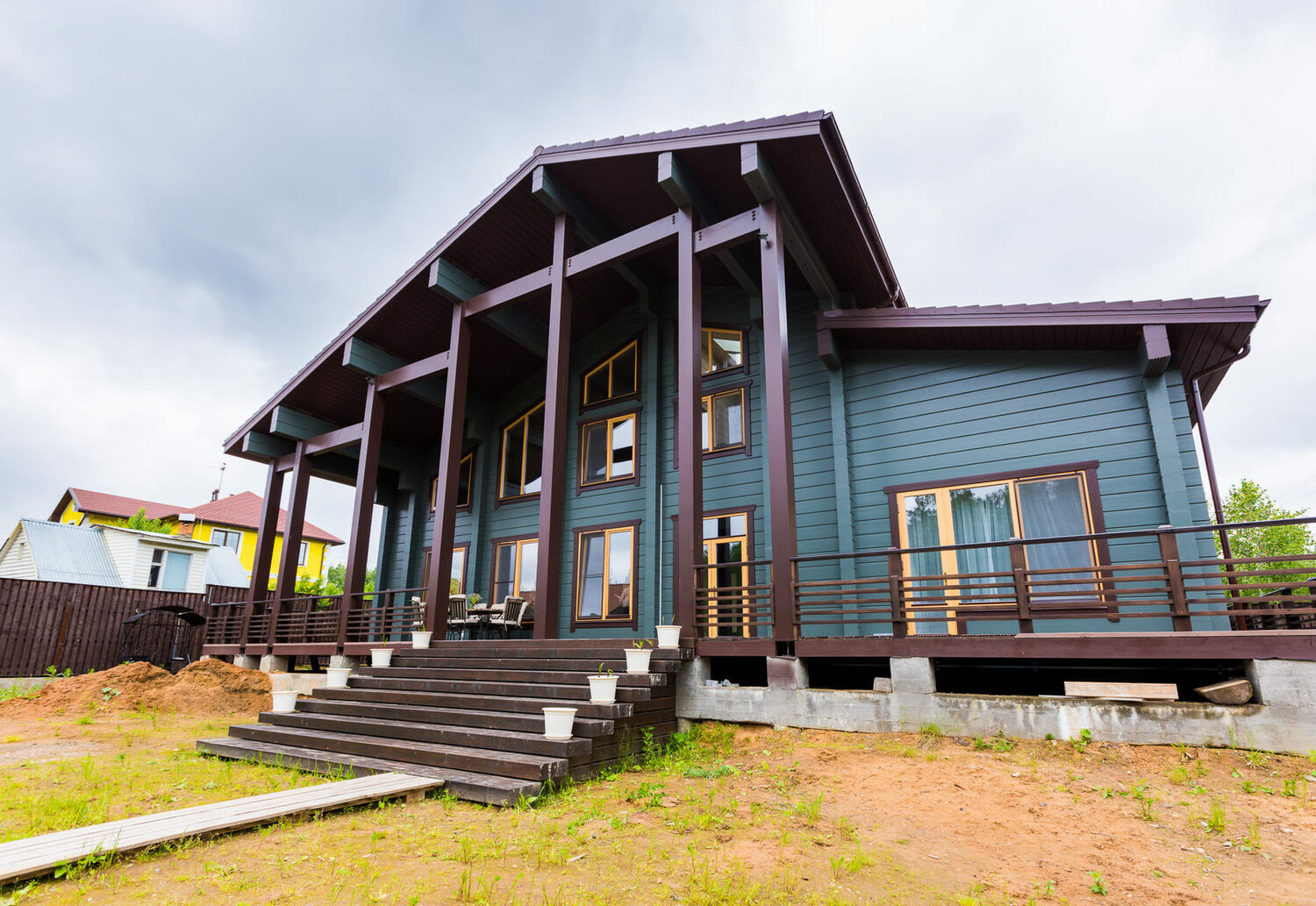 <span style="font-weight: bold;">Покраска домов</span>